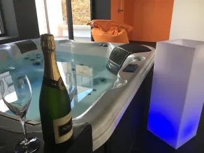 PROMO Meget flot stående lejlighed \"Indendørs POOL 28 ° + JACUZZI 36 ° - Image 3
