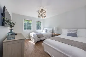 Greenwood Lake Lakefront Luxury - Image 4