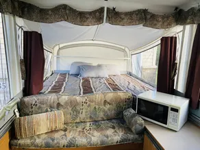 Portable Travel Popup Camper Pet Friendly AC/Heat - Image 5