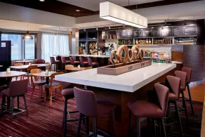 Relax and Unwind! Pet-Friendly Unit, Close to Zona Ross Mall! - Image 4