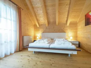 Luxurious chalet with wellness & beautiful view - Image 5