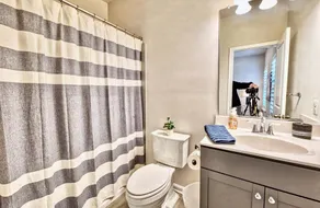 Bayside * 20008 * NEW Luxury Home * 5 BR *4.5 Bath - Image 4