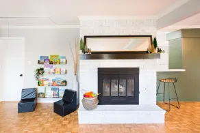 Family and pet friendly stylish home in excellent Heights location. - Image 2