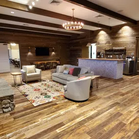 Modern Farmhouse Styled Lodge med vacker utsikt och en restaurang - Image 4