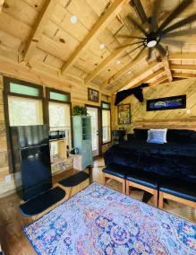 1 bed 1 bath Treehouse called the Firetower - Image 5