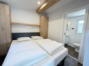 Brand new chalet in the most beautiful spot in the park with a view of one of the wheels! - Image 3