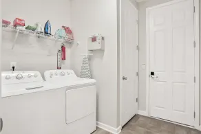 COZY 4 BEDROOM RANCH NEAR JAX - Image 2