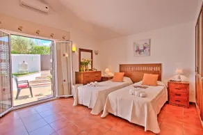 Villa Dela by Villa Plus - Image 5
