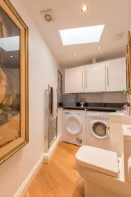 5-STAR LUXURY 'SPA-LIKE' COTTAGE RETREAT ON MILLSTREAM BY SEA i OLD BOSHAM - Image 2
