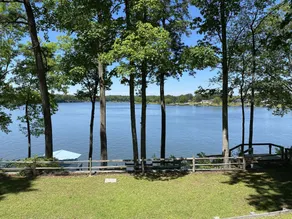 LAKEFRONT Haus am Lake Tuscaloosa - vor kurzem renoviert! - Image 2