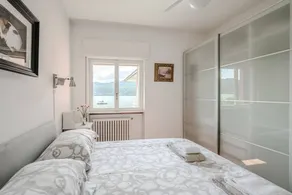 Italian Lakes Lakeside Villa With Direct Lake Access - Image 5