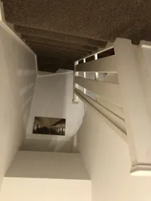 Rummeligt moderne 2 værelses hus i roligt område - Image 2