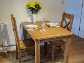 Oak Tree Cottage, BEVERLEY - Image 4