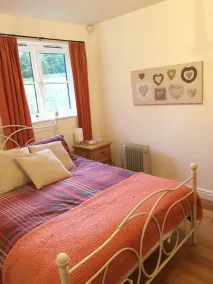Orchard Cottage - Image 3