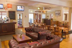 Gardners Inn Hotel - Image 2