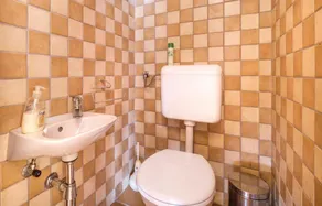 Beautiful home in Jastrebarsko with WiFi - Image 4