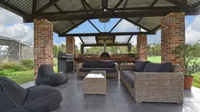 Kelman Cottage - escondido con piscina + criados a mano Roos + animales - Image 3