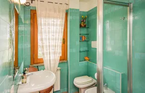 2 Bedroom Stunning Apartment In Sabaudia - Image 3