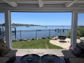 Spectacular Waterfront Montauk Beach house In Massapequa, LI - Image 3