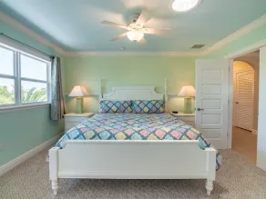 Beach Front Home on Anna Maria Island - Great Views!  Pool! Sleeps 10! - Image 5