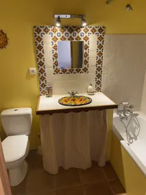 Cosy one bedroom Gite, with Pool. MADIRAN - Image 2