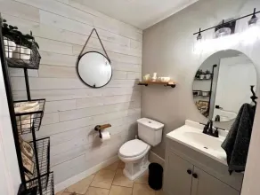 New listing: Home is bright & cheery! - Image 5