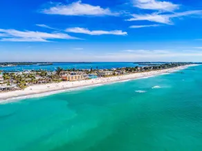 Anna Maria Island Beach Palms 5B - Image 4