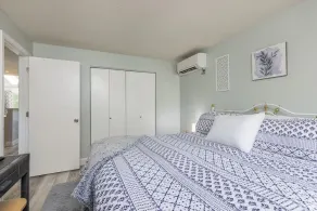 Tastefully decorated condo at Ocean Park Meadows! - Image 4