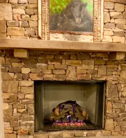 NestleInn: Luxury Mountain Retreat with Fire Pit, Decks & Forest Views. - Image 2