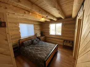 Hand gebautes Blockhaus am Fluss - drei Schlafzimmer, zwei Bäder auf privatem 6. 5 Acres - Image 5