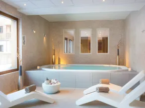 Apartment in Beaufort with Spa & Mountain Views - Image 2