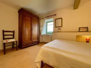 Gîte charmant près de Lavaudieu – Terrasse, cheminée, jeux, équipements bébé, animaux bienvenus - Image 4