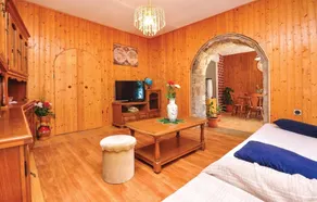 Awesome home in Kucice - Image 5