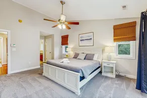 5BR and 5 1/2 BA Lakefront Home w/private hot tub and dogs ok! - Image 5