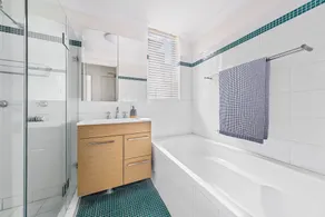 Bright modern 2BR apartment with garden outlook - Image 2