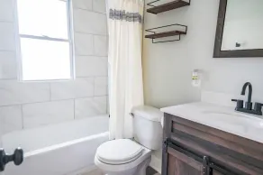 Entire Home In Downtown Valparaiso! - Image 4