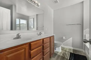 Short or Longer Stays! Spacious Chic Downtown Retreat w/ Community Pool - Image 4