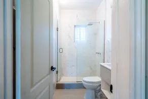 Newly Renovated Negril 2 Bedroom Resort WiFi - A/C - Image 2
