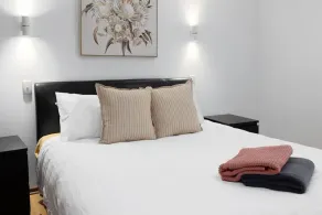 Huge 4bed-2bath Family Home - Close to Everything and Everything you Need - Image 5