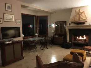 Villa em Frente ao Mar, Acesso Direto à Praia - Image 3