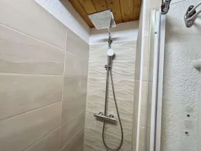 Modern Apartment for 5 with Balcony, Close to Ski Slopes, Crest-Voland - Image 3