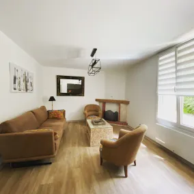 Isabelle's Country House - Image 4