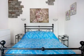 Apartment 'Casa Graziella' with Wi-Fi - Image 5