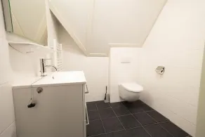 Detached bungalow with 4 bedrooms, 2 bathrooms and a terrace - Image 3