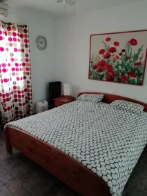 Luxuriöse 5 * Villa mit Pool und Garten in La'Azohia. 5 Minuten zu Fuß zum Strand. Gratis Wifi - Image 5