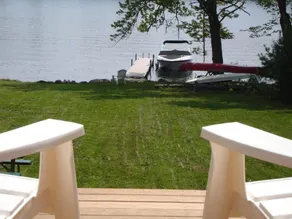 Rolig familj Wolfeboro Winnipesaukee Waterfront med en SUP, 5 kajaker och 2 kanoter - Image 5