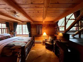 Iconic Log Cabin w/ Wood Burning Hot Tub and Epic Views - Image 5