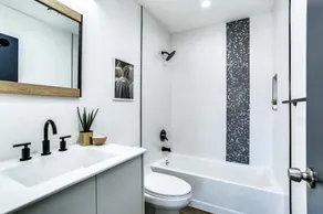 Newly HGTV designed Mid Century Dream Home with private pool - Image 2