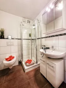 Apartment Enzian 3 persons 50sqm shower/WC balcony W-LAN TV - Image 3