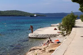 One bedroom apartment with terrace and sea view Cove Osibova, Brač (A-12062-a) - Image 3